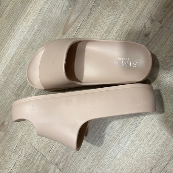 Simmi London Slides | US 9 - Picture 4 of 5